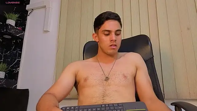 Jeremy_01 – Naživo XXX chat