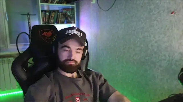 Chat XXX en directo de _Serious_Man