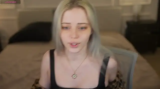 Chat XXX en directo de Lilith_The_Angel