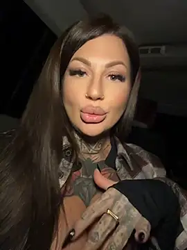 Chat +18 de krysstal003 ao vivo