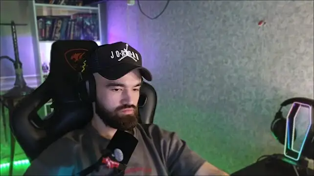 Živý XXX chat _Serious_Man