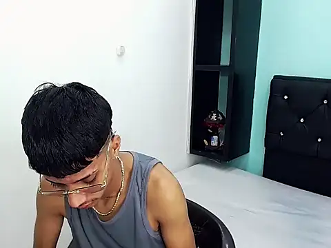 brayan__hot__ live XXX chat