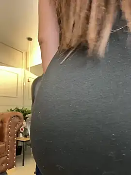 ava_blue élő XXX-chatje