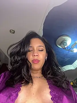 Esmerald_1111 Obrolan Langsung XXX