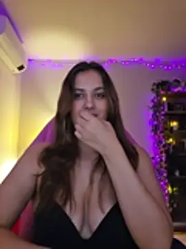 Živý XXX chat MiaRides19