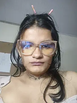 Chatroom XXX en direct de tsunade_Angel