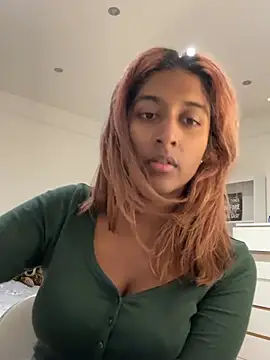 Chatroom XXX en direct de DonnaShy