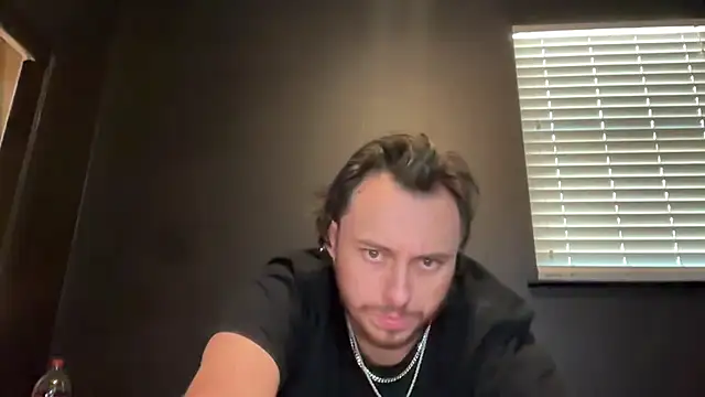hungandcloudy Live XXX-chat