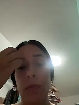 Nisha_jazz live XXX chat