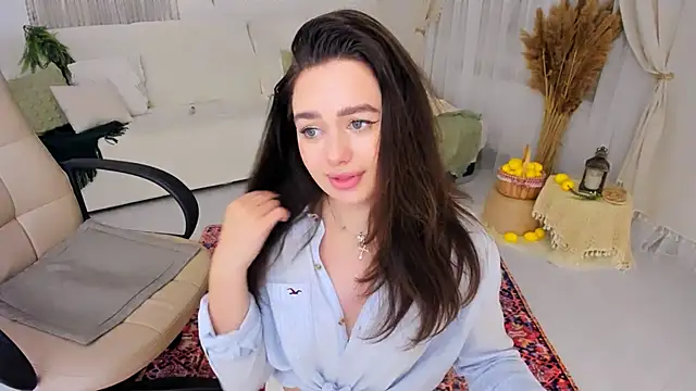 MiracleCurly live XXX chat