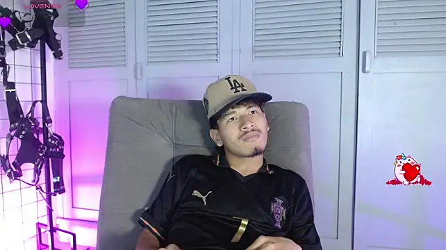 Chat +18 de matheus_king ao vivo