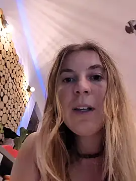 story_of_sarah webcam show
