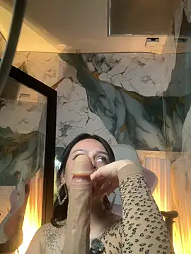 AylinCollins' Live XXX Chat