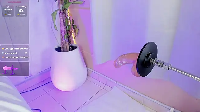 KattyMansonのライブXXXチャット