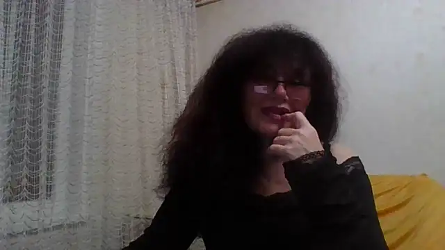 Chatroom XXX en direct de SilviaSky51