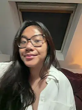 Chatroom XXX en direct de mia_teacup