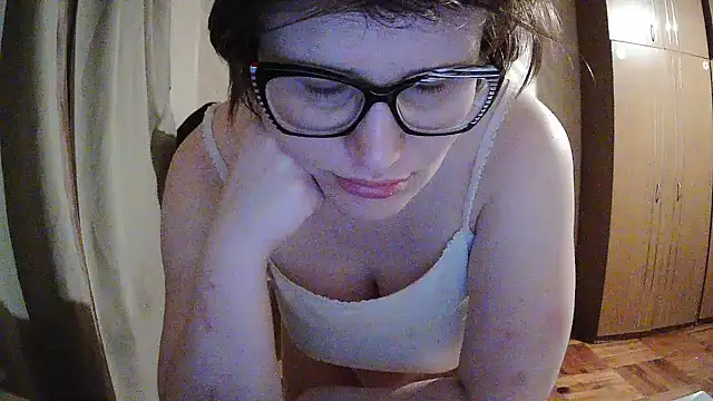 Онлайн чат XXX Jolinaha