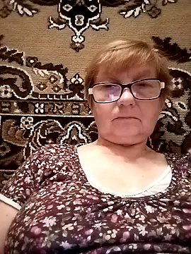 Chat +18 de MilanaSmitt516 ao vivo