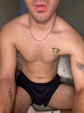 Kissbiceps live XXX chat