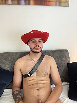 AmadeoWild – Naživo XXX chat