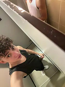 yoursexyjose Live XXX-chat