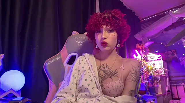 Ameli_Rouse Adlı Modelin Canlı XXX Sohbeti