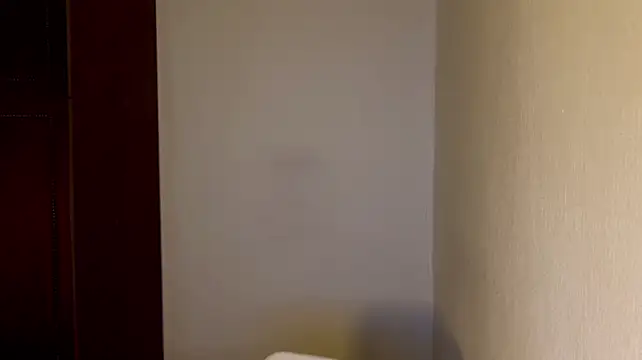 XXX chat uživo modela alo010