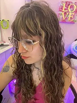 SammyGomez লাইভ XXX চ্যাট