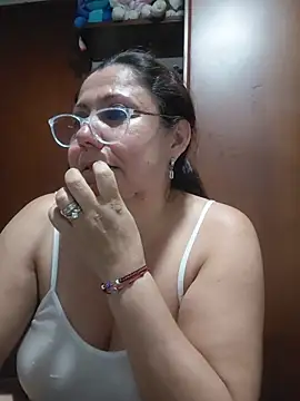 EmmaJhomson লাইভ XXX চ্যাট