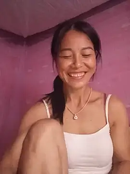 Lily-ly's Live XXX Chat