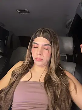 XXX chat uživo modela Alyson-fire