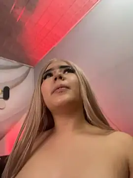 Milkissy live XXX chat