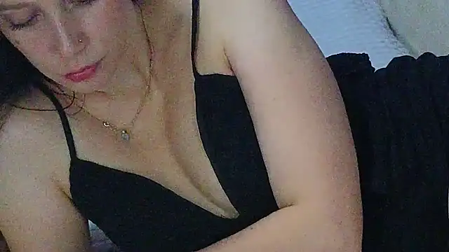 MonicaSweetx Chat XXX in diretta