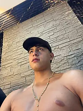 Онлайн чат XXX Lander_Cruz