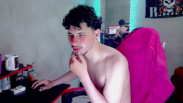 Atom_Hot: απευθείας συνομιλία ΧΧΧ