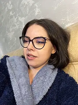 KaylaLewyss live XXX chat
