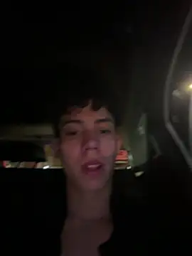 yoursexyjose live XXX chat