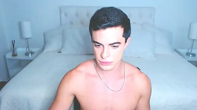 mr_hunterx XXX чат на живо