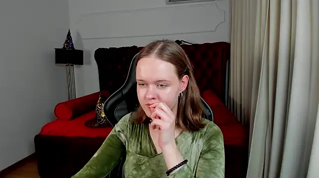 Chatroom XXX en direct de AdaRune