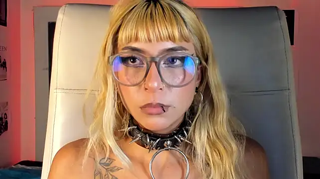 adhalee_js live XXX chat