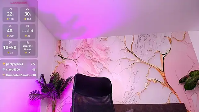 Chatroom XXX en direct de keytinthomson_