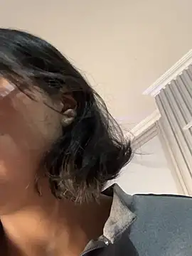 YumiGummy live XXX chat