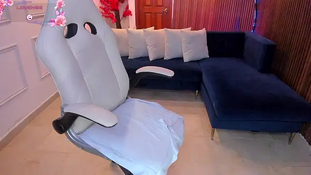Chatroom XXX en direct de karlie_small
