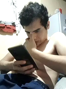 Ortiz3404's Live XXX Chat