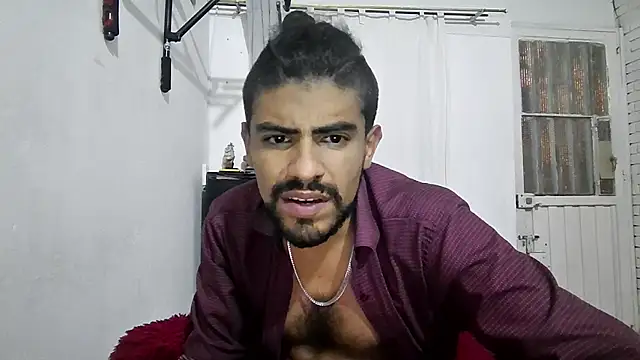 Živý XXX chat JBond007BBC