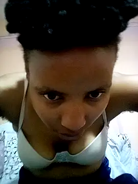 Czat XXX na żywo – sexyann_real