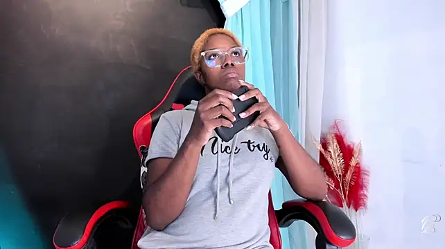 connywellss live XXX chat
