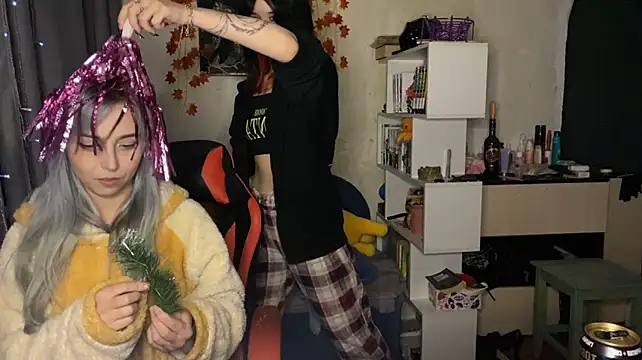 Absent_Fairy Adlı Modelin Canlı XXX Sohbeti