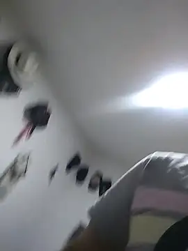 XXX chat uživo modela tomtime1