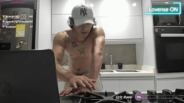 Chatroom XXX en direct de JayTaylorr